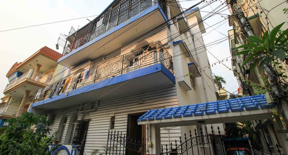 Indus Residency CL 256 Sector 2, Kolkata 4